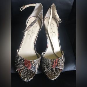Jessica Simpson open toe heels 8.5 nwot